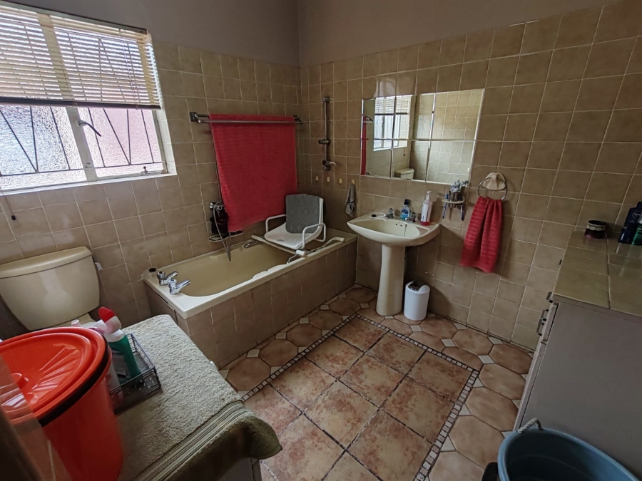 3 Bedroom Property for Sale in Bothasrus Eastern Cape